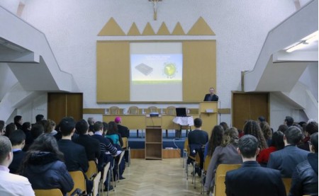 „Politica între ideal şi real. O abordare în lumina doctrinei sociale a Bisericii”: Tema celei de a cincea ediții a ZSS (Ziua Socială pentru Studenți) 